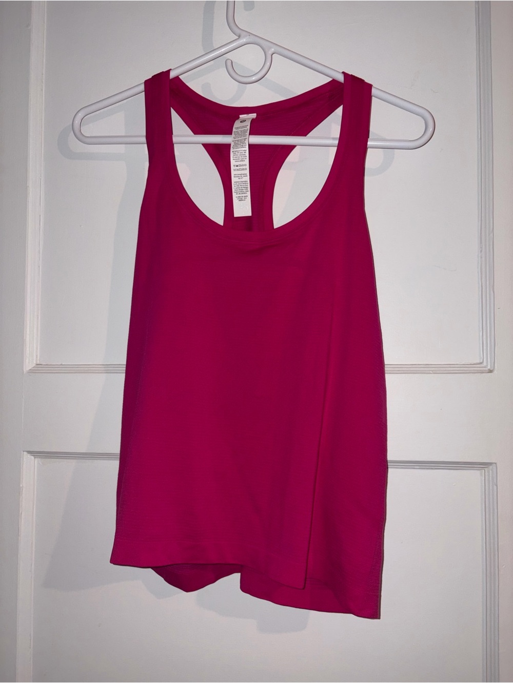 NWT Lululemon athletica Fuchsia Racerback Tank Top size 10